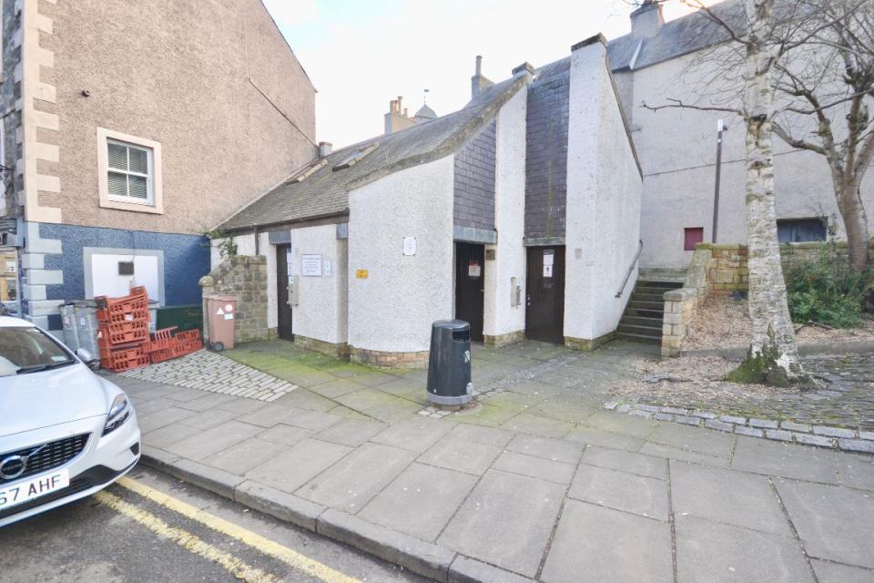 Image of Toilet Block  Howegate
Hawick Ashkirk